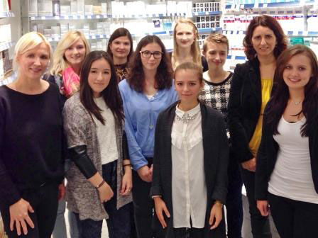 Gruppenfoto der Stipendiatinnen bei MEDICON